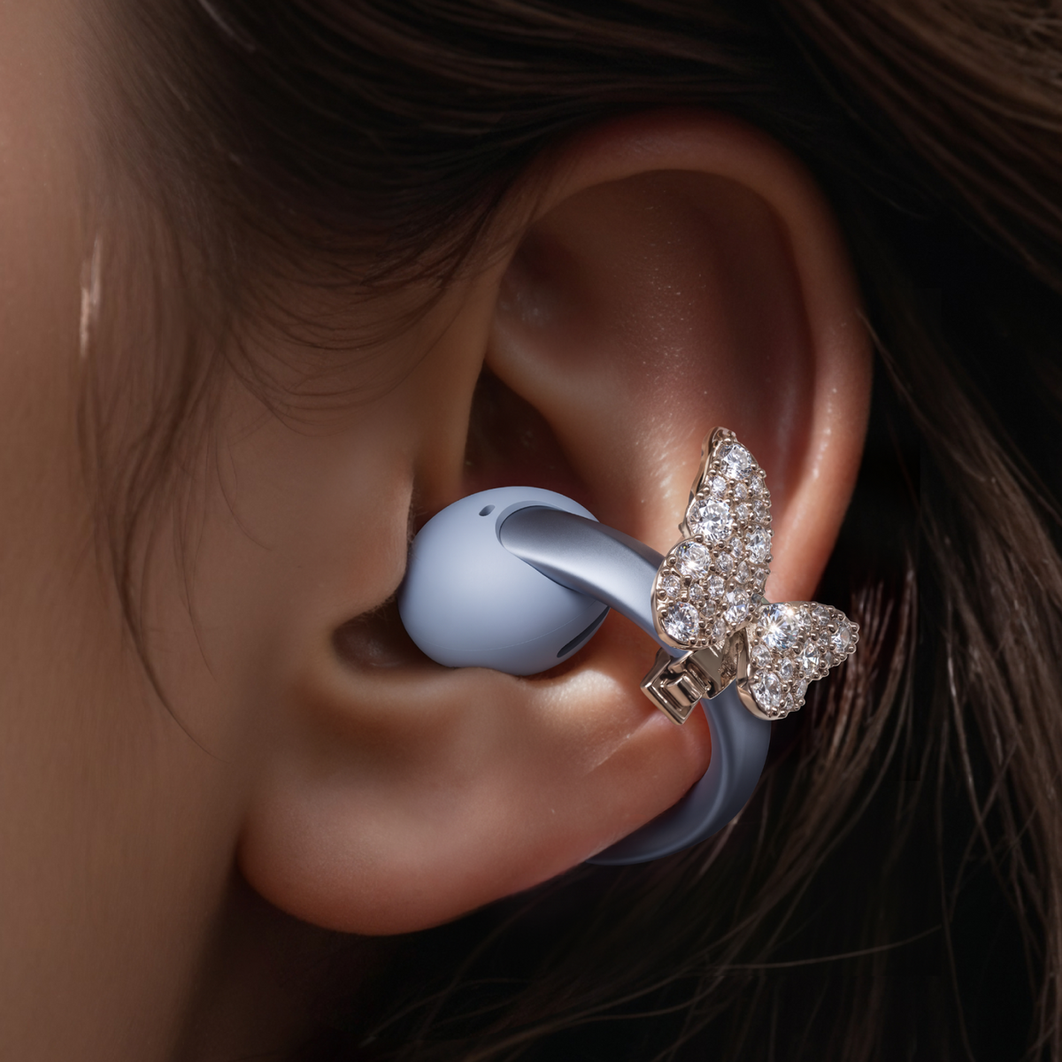 Elegante accesorio con motivo de copo de nieve | Diseño exclusivo para el soundcore AeroClip 2